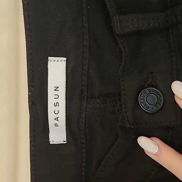 Black jeans - Picture 2 of 4